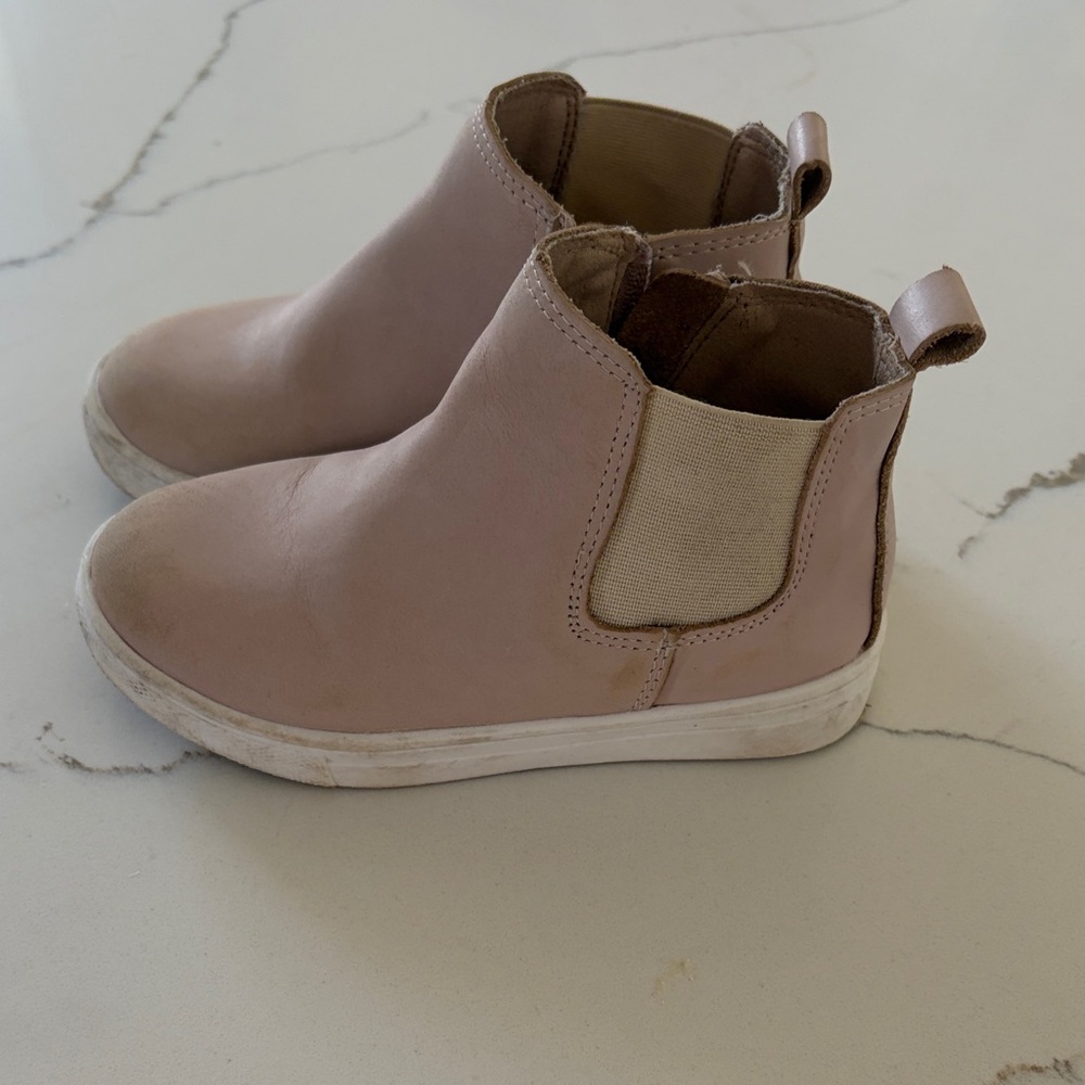 Consciously baby Chelsea leather boot
